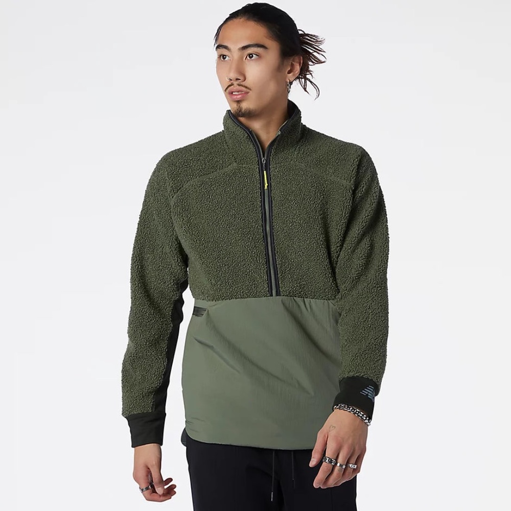 Q Speed Water Resistant Fleece Half Zip Sweatshirt (NWT)
